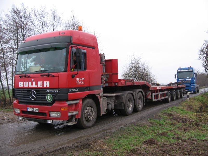 19.10.06 buller actros.jpg