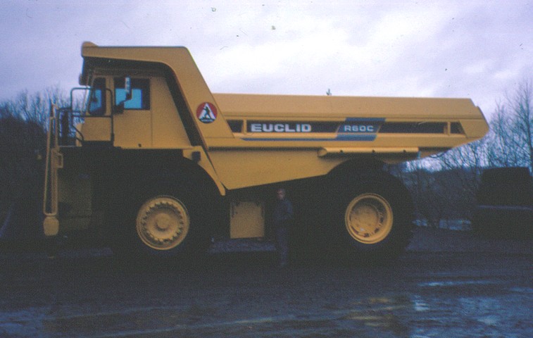 SKW087.jpg