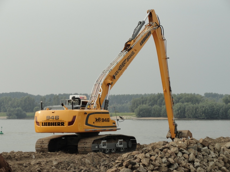 Hemert R 946 (2).jpg