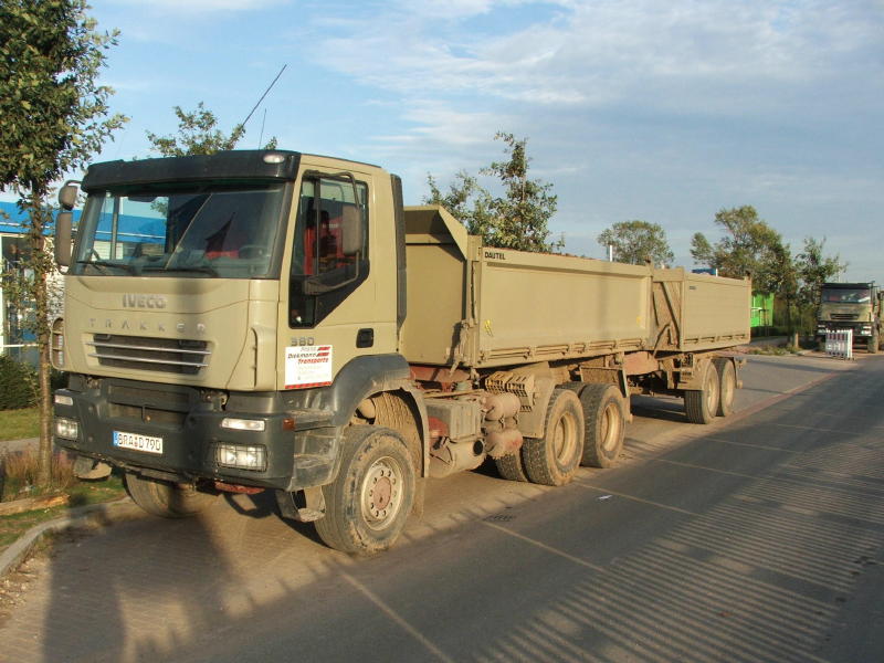 DIEKMANN Iveco Trakker  KippHz 006 (2).jpg