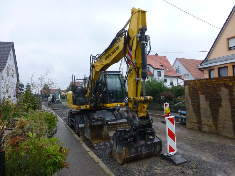 New Holland WE 170 B PRO 4.jpg