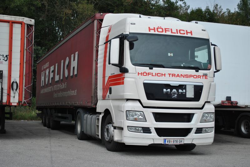 H&ouml;flich (2).jpg