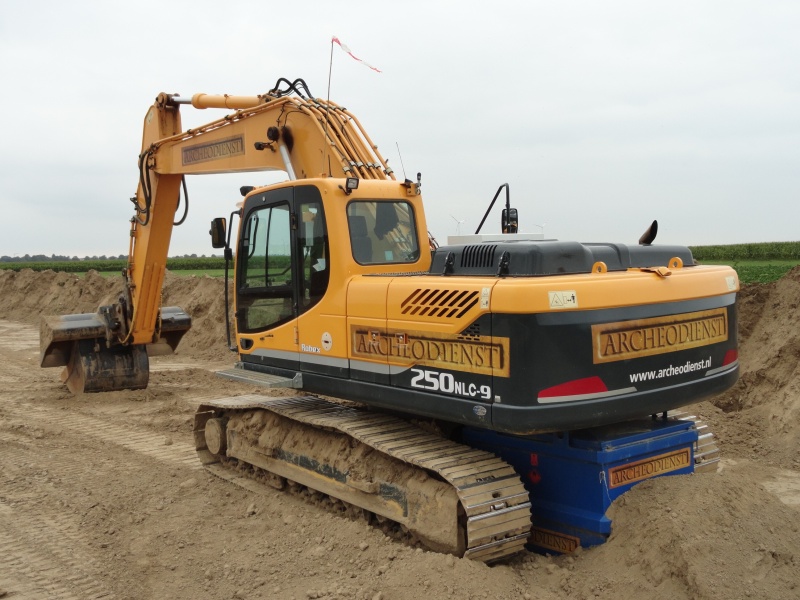 Archeodienst RX 250-9 (1).jpg