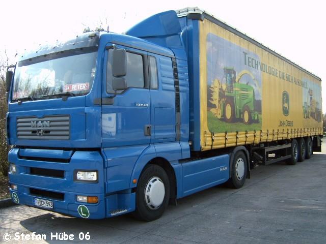 John Deere 18-410.jpg