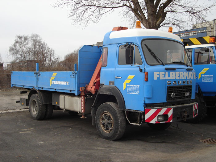 Felbermayr-Saurer-D330-Prit.jpg
