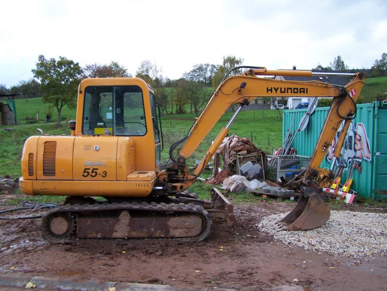 Hyundai Robex R 55-3.jpg