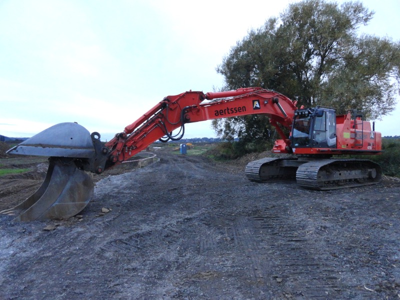 Aertssen ZX 470-3 (2).jpg