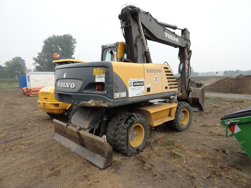 EW 180 B (3).jpg