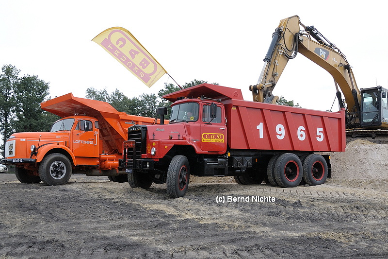 Trucks in the Koel 2013_046.jpg