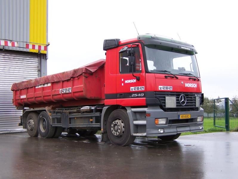 Mercedes-Benz Actros 2540.jpg