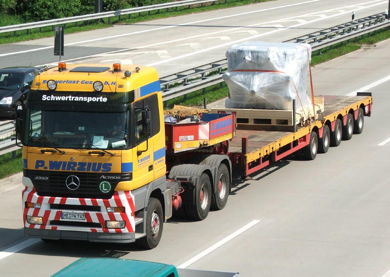 WIRZIUS Actros Tief-Sz (2).jpg