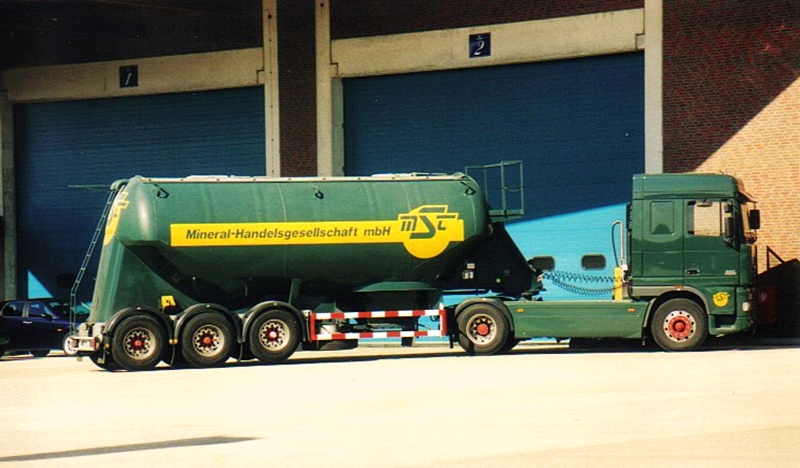 MST 000 Silo Cabrio 01.jpg
