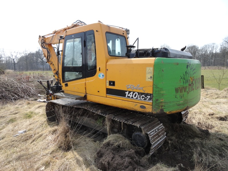 Heylen RX 140-7 (3).jpg