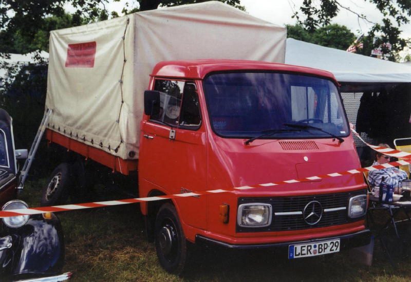 MB 206 Pr rot (2).jpg