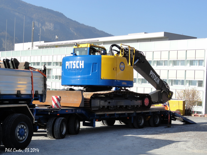 Volvo_ECR235_Pitsch-4.jpg