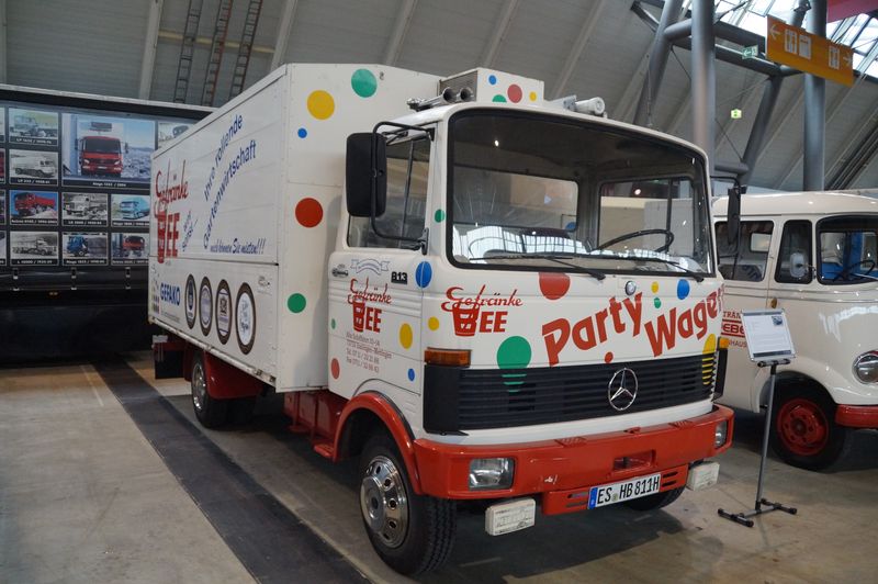 MB-LP813-BJ1970-PartyWagen_20140315_002.jpg