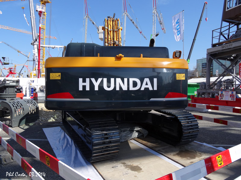 Hyundai_300-3.jpg