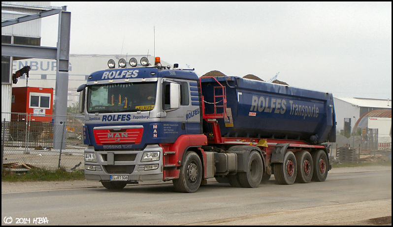 R2405_1.jpg