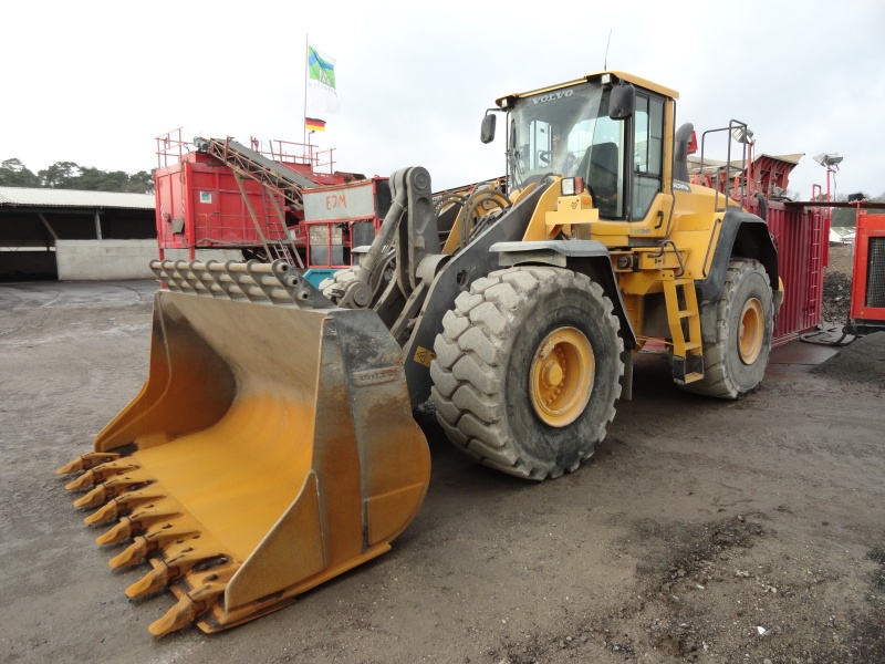 L 150 G (3).jpg